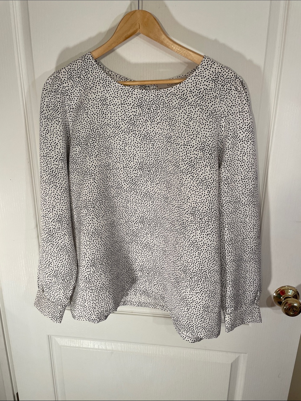 Lightweight White & Black Dot Long-Sleeve Women's Top